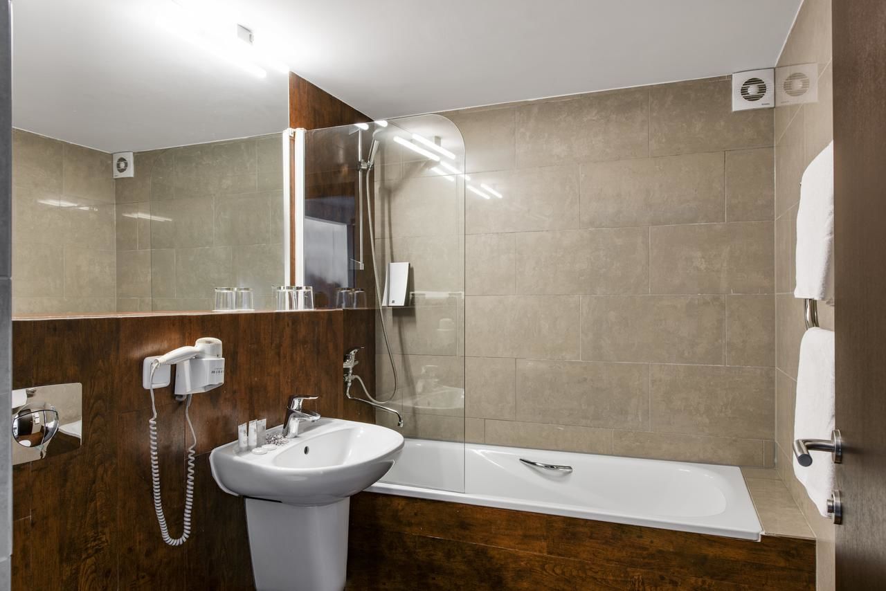 Отель Amberton Hotel Klaipeda Клайпеда