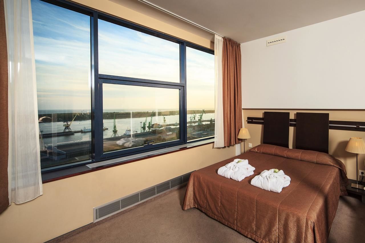 Отель Amberton Hotel Klaipeda Клайпеда-35