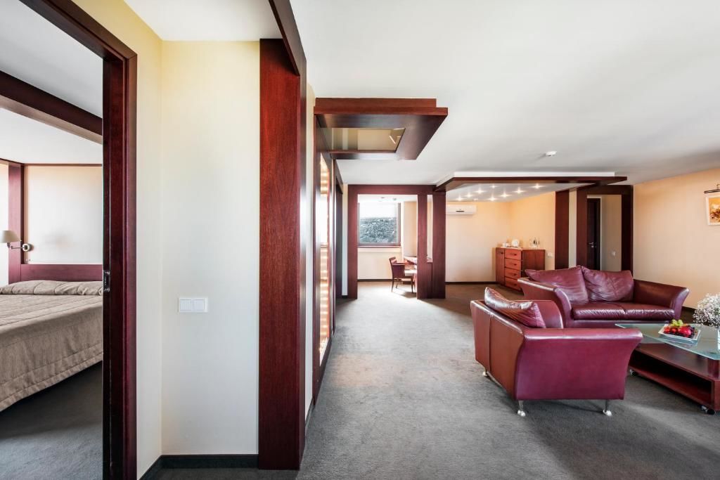 Отель Amberton Hotel Klaipeda Клайпеда