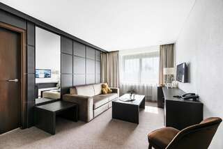 Отель Amberton Hotel Klaipeda Клайпеда Семейный номер-1
